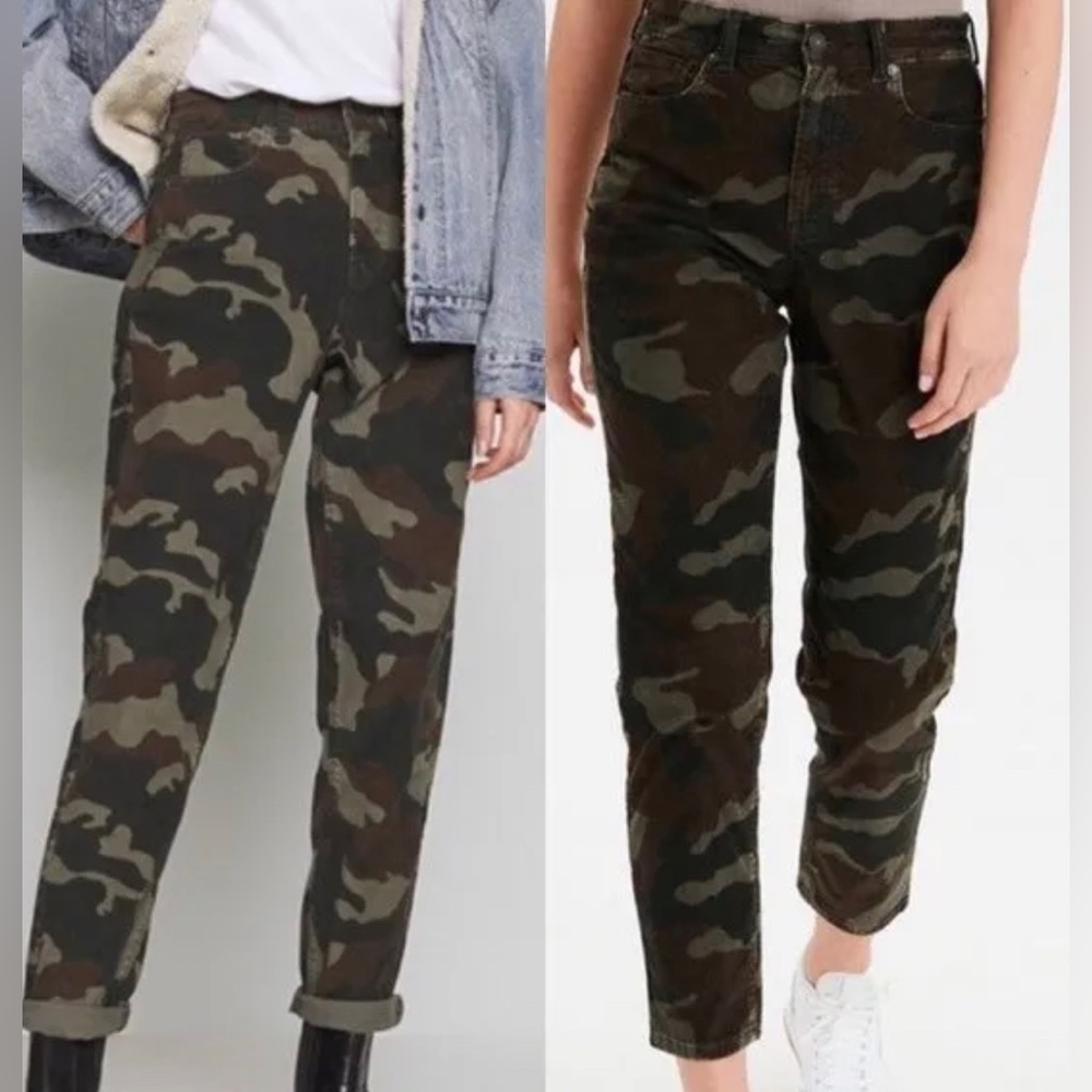 American Eagle camo corduroy mom jeans 14